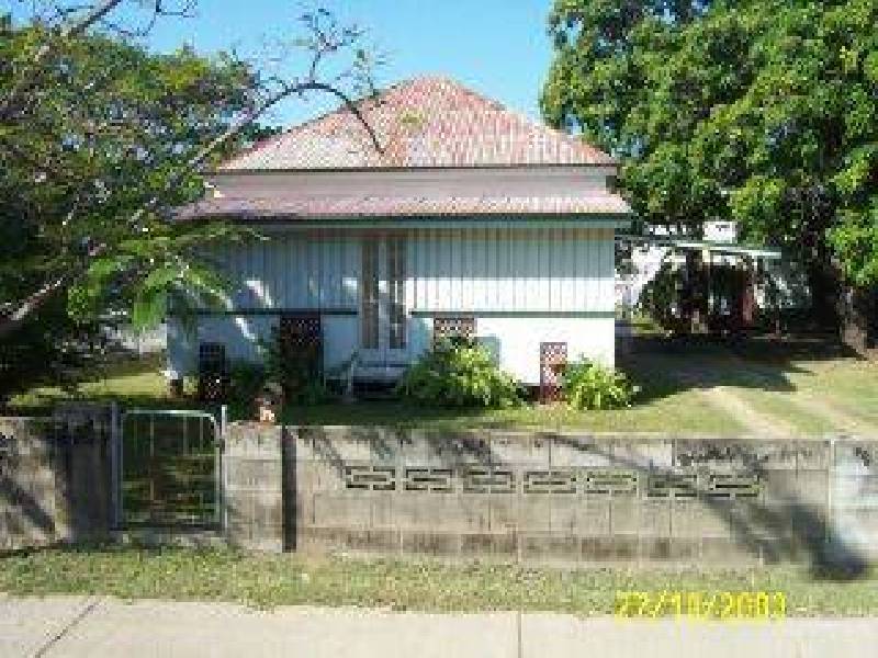 39 Warburton Street, North Ward QLD 4810