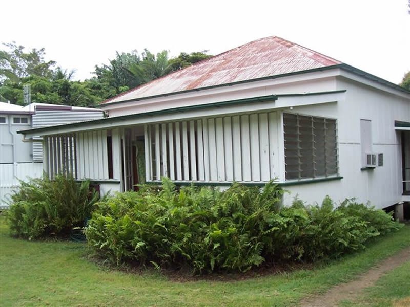 39 Warburton Street, North Ward QLD 4810