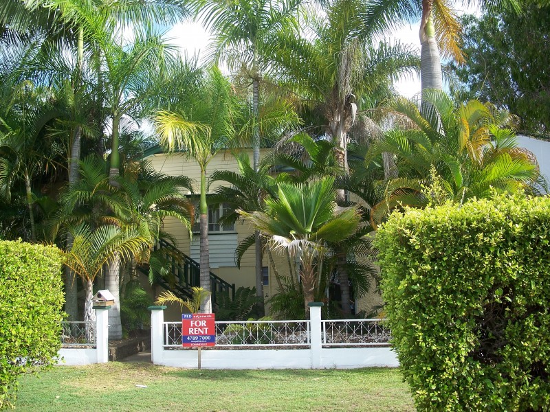 3 John Street, West End QLD 4810