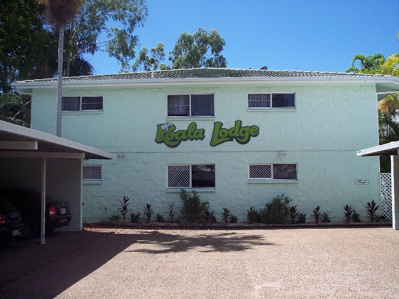 4/50 Park Street, Pimlico QLD 4812