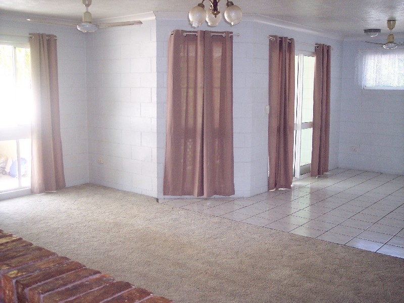 4/50 Park Street, Pimlico QLD 4812