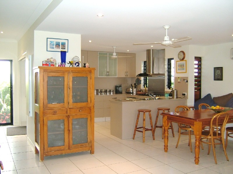 4/80 Cook Street, Townsville QLD 4810