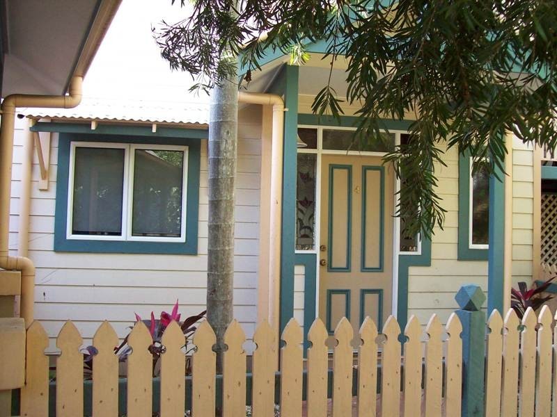 4/15 Cleveland Terrace, North Ward QLD 4810