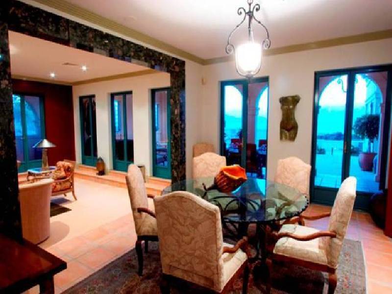 42 Stanton Terrace, North Ward QLD 4810