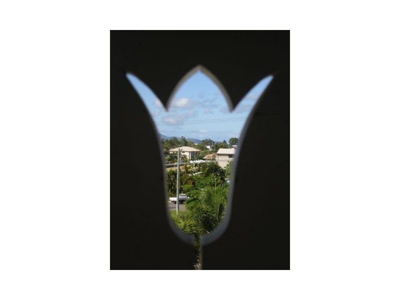 22/42 Warburton Street, North Ward QLD 4810