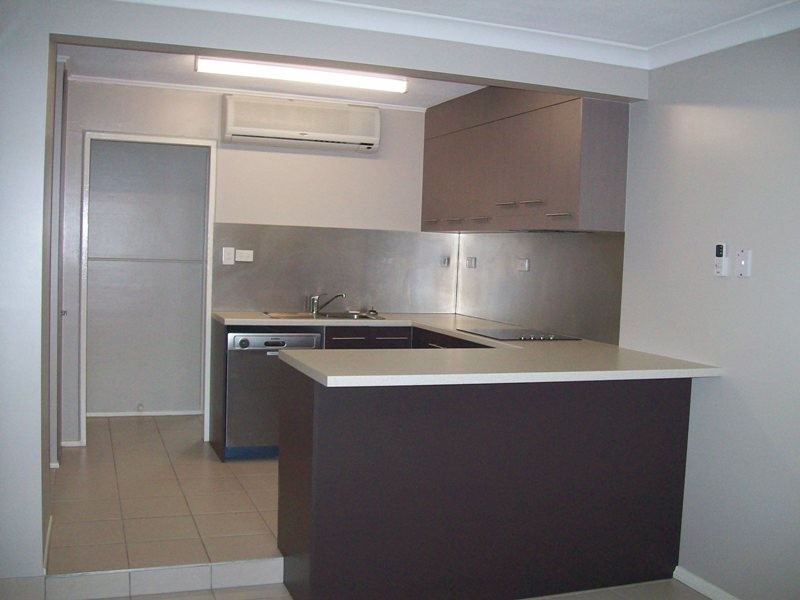 4/3 Falcon Street, Rowes Bay QLD 4810