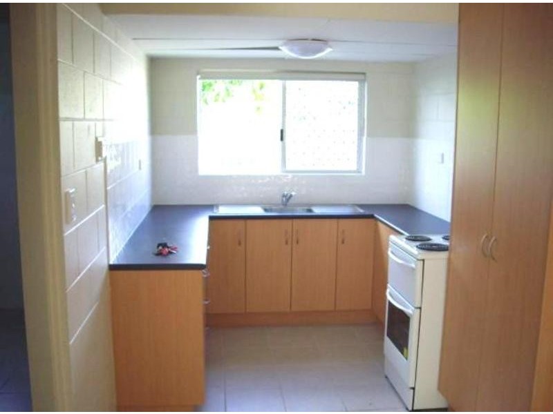 1/43 Hammett Street, Currajong QLD 4812