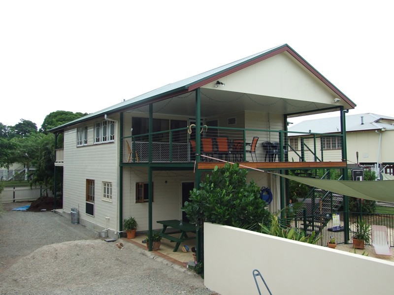 44 Second Street, Railway Estate QLD 4810