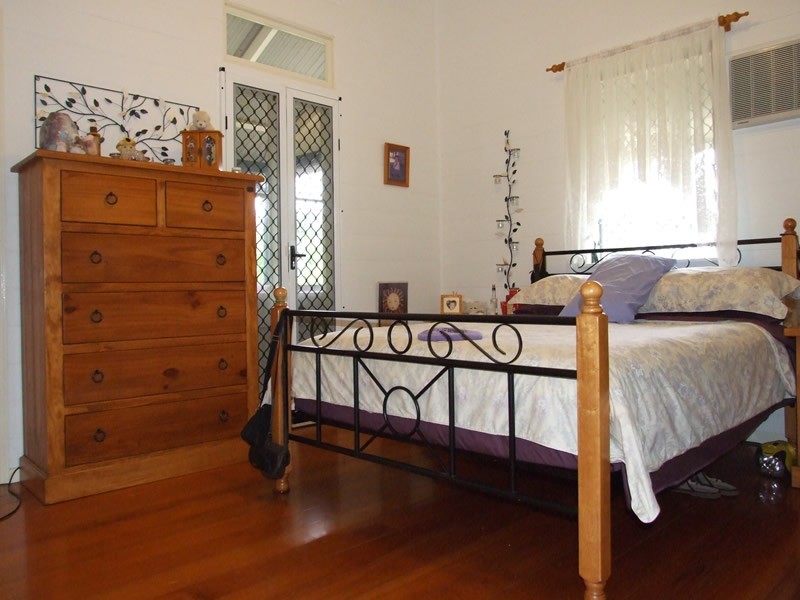 44 Second Street, Railway Estate QLD 4810