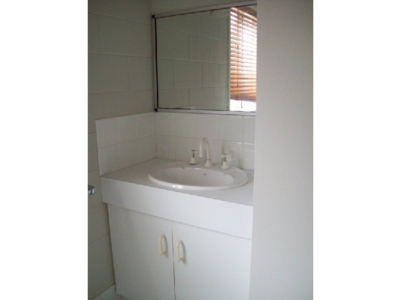 4/76 Paxton Street, North Ward QLD 4810