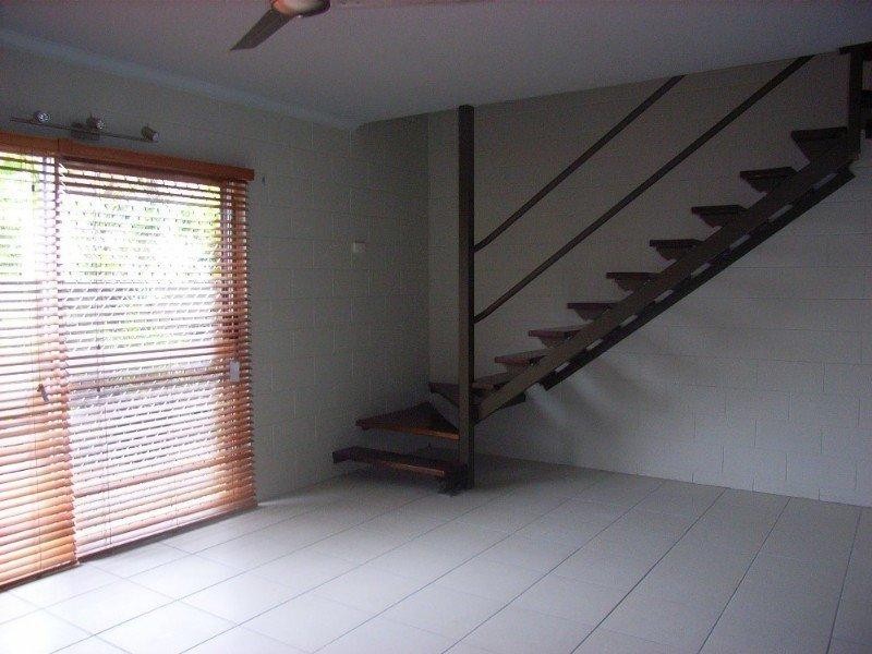 4/76 Paxton Street, North Ward QLD 4810