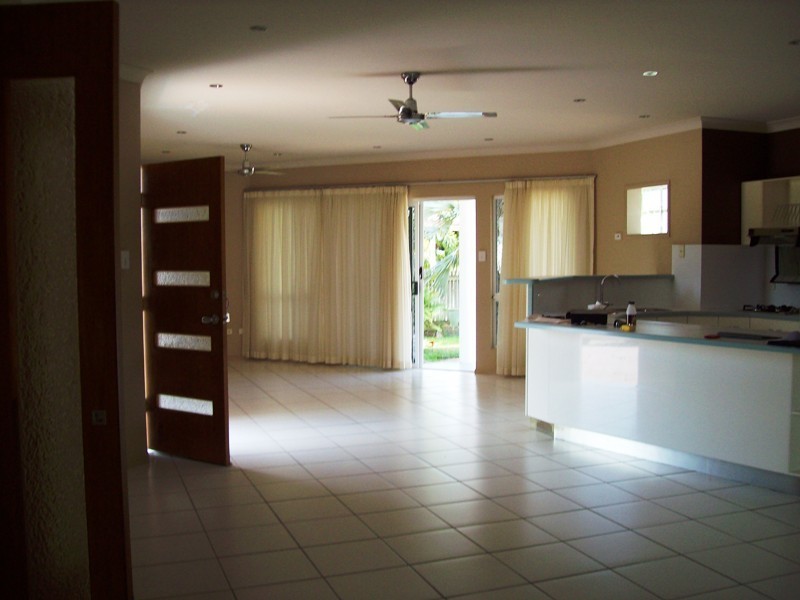 4 Toucan Crescent, Condon QLD 4815