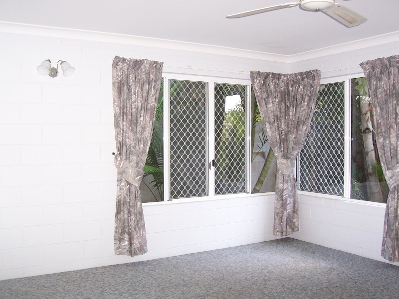 4/13 Lamington Road, West End QLD 4810