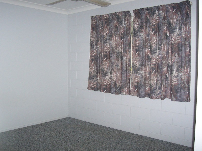 4/13 Lamington Road, West End QLD 4810