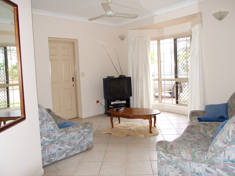 4 Templeton Crescent, Riverside Gardens, Douglas QLD 4814