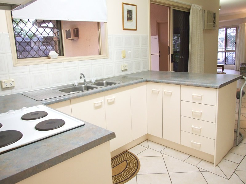 4 Templeton Crescent, Riverside Gardens, Douglas QLD 4814