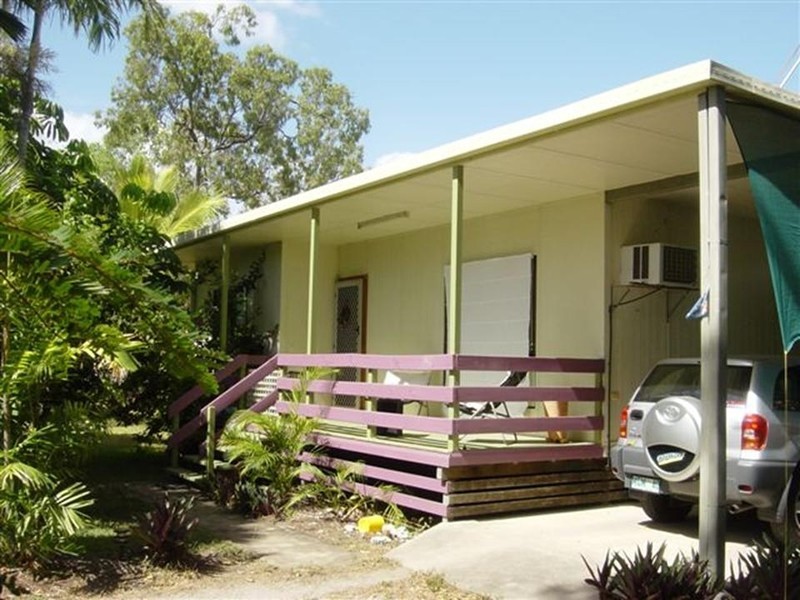 53 Sooning Street, Magnetic Island QLD 4819