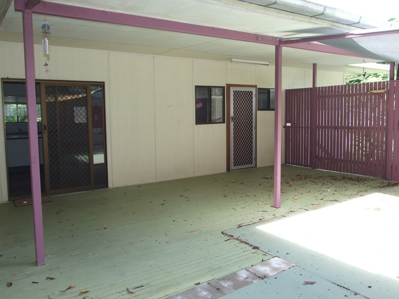 53 Sooning Street, Magnetic Island QLD 4819