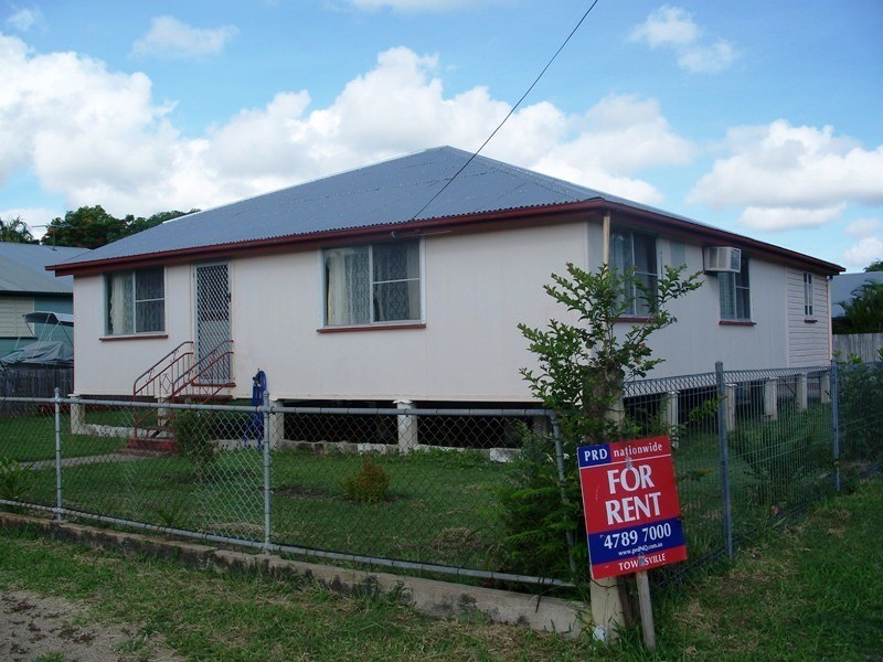 58 Norris Street, Hermit Park QLD 4812