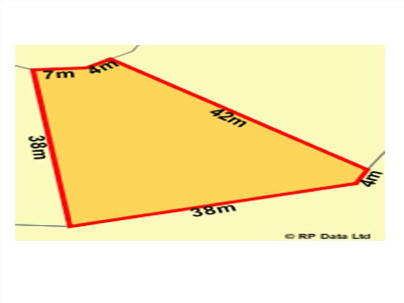 5 Gemma Court, Bushland Beach QLD 4818