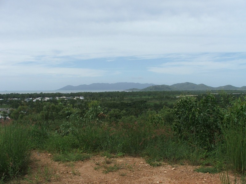 5 Gemma Court, Bushland Beach QLD 4818