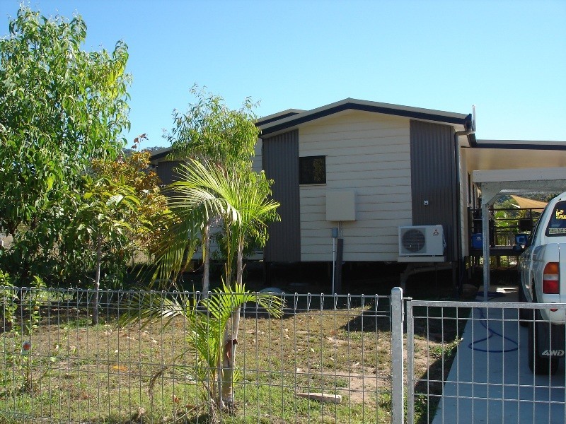 5 Pirie Street, Horseshoe Bay, Magnetic Island QLD 4819