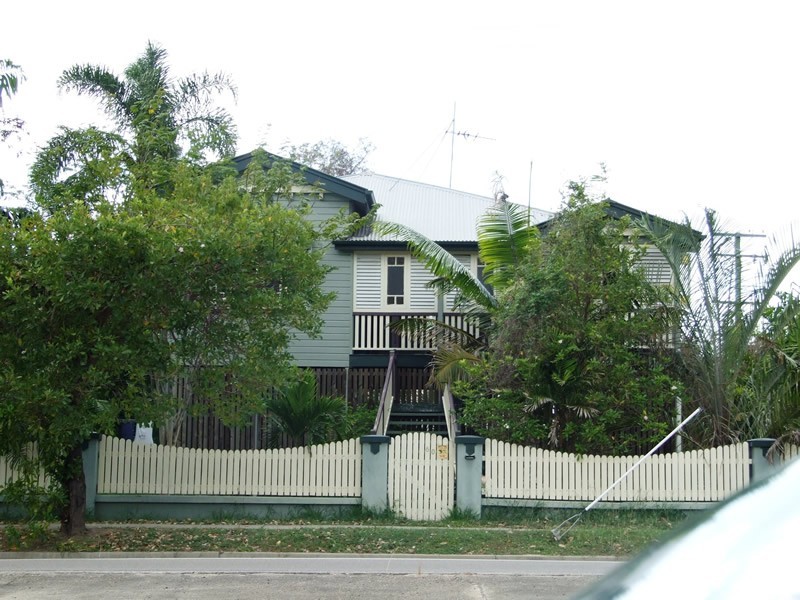 60 Kings Road, Hyde Park QLD 4812