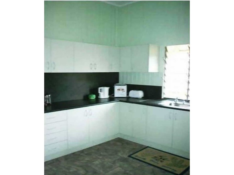 60 Kings Road, Hyde Park QLD 4812