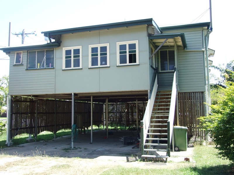 60 Kings Road, Hyde Park QLD 4812