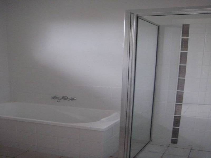 6 Amy Court, Kelso QLD 4815