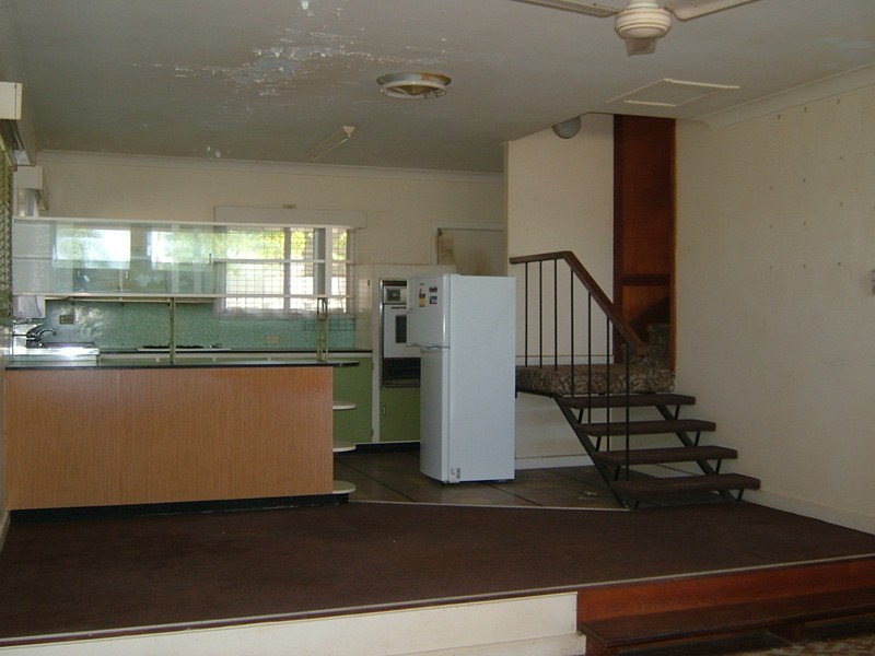 6 Rose Street, North Ward QLD 4810