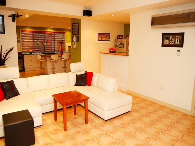 6 Dianella Court, Annandale QLD 4814