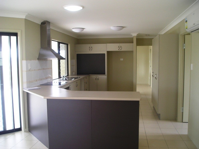 80 Guilfoyle Circuit, Kirwan QLD 4817