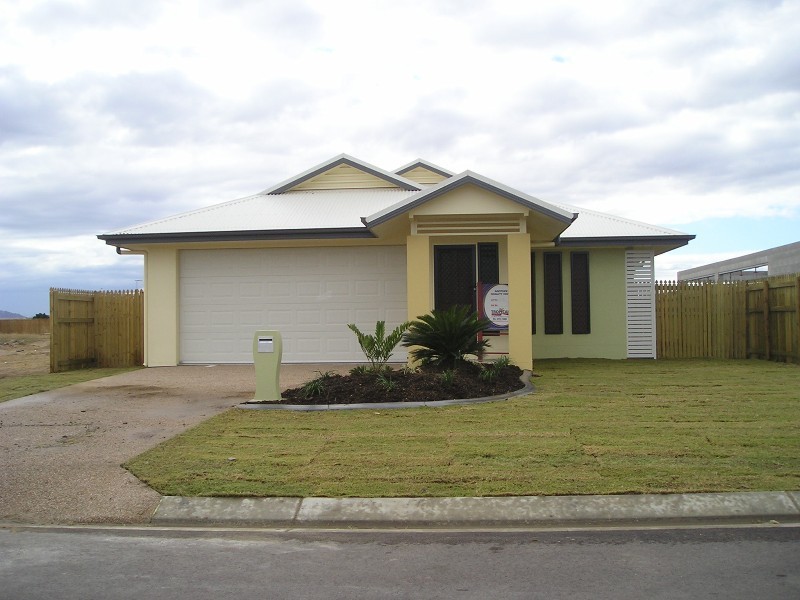 82 Guilfoyle  Street – Willow Bank, Kirwan QLD 4817