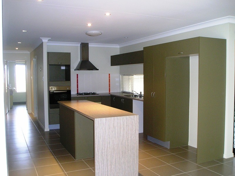 82 Guilfoyle  Street – Willow Bank, Kirwan QLD 4817