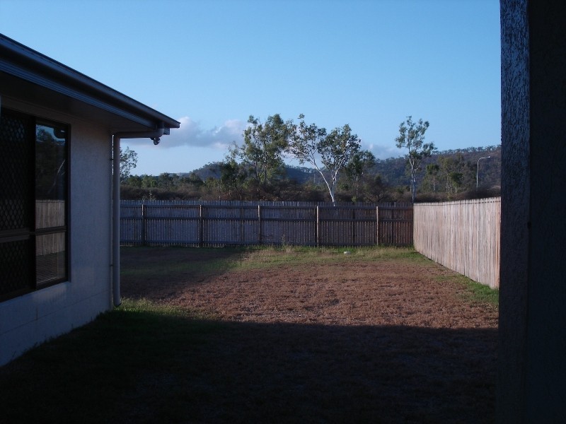 8 Congreve Court, Kirwan QLD 4817