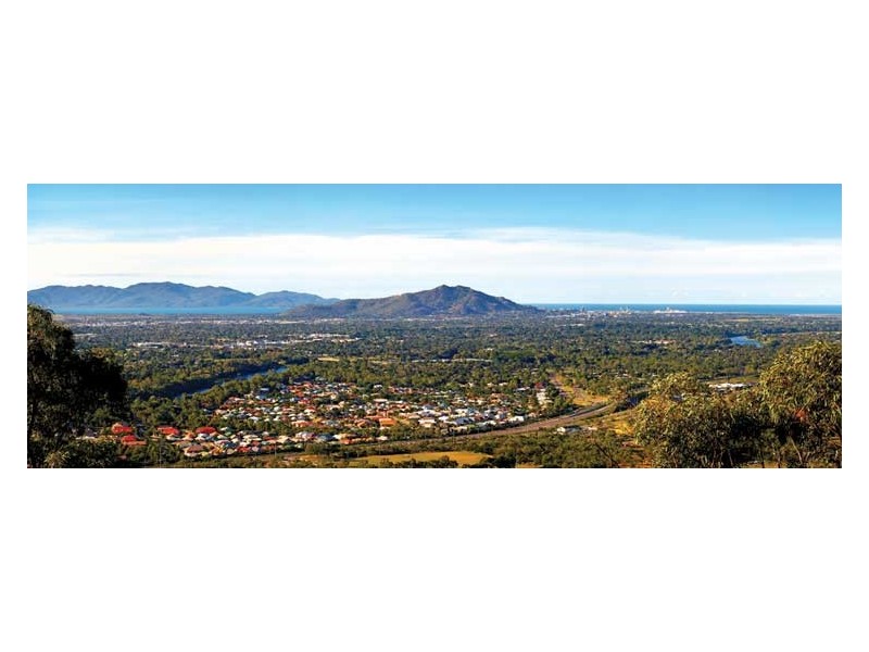 99 Klewarra Boulevard, Douglas QLD 4814