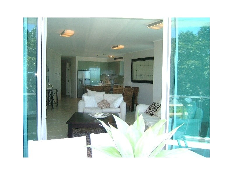 106/74-75 The Strand, North Ward QLD 4810