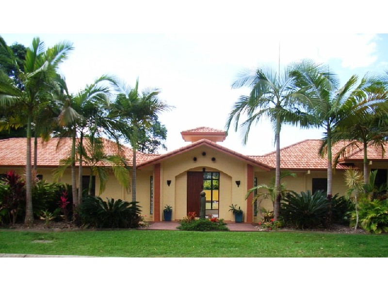 27 Flinders Way, Ocean Shores NSW 2483