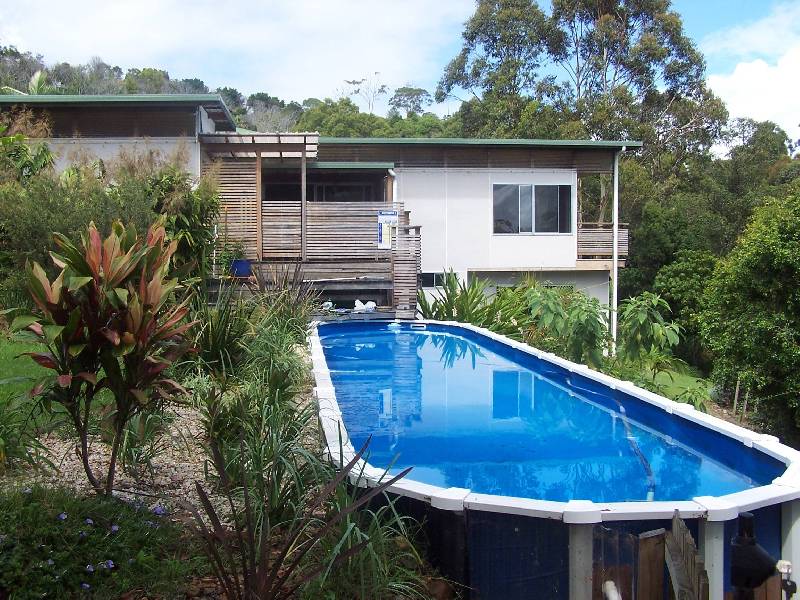 33 Warrambool Road, Ocean Shores NSW 2483