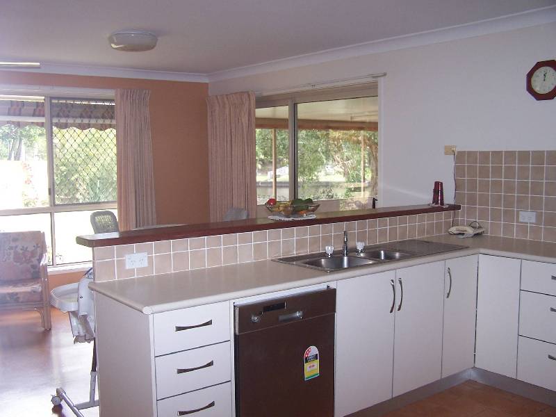 24 Berrimbillah Court , Ocean Shores NSW 2483