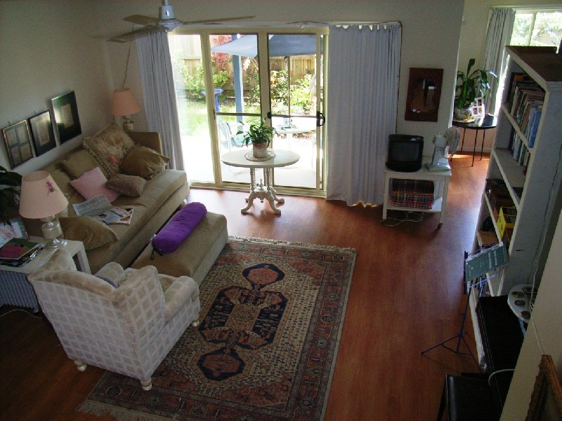 Town house 1/11 Boondoon Crescent , Ocean Shores NSW 2483