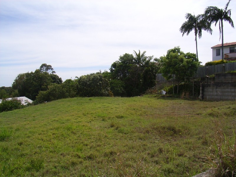 5 Bulgoon Crescent, Ocean Shores NSW 2483