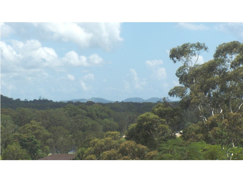 5 Bulgoon Crescent, Ocean Shores NSW 2483