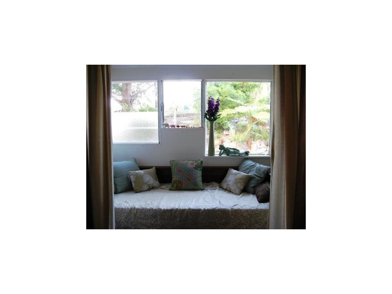 4 Ceron Court, Ocean Shores NSW 2483