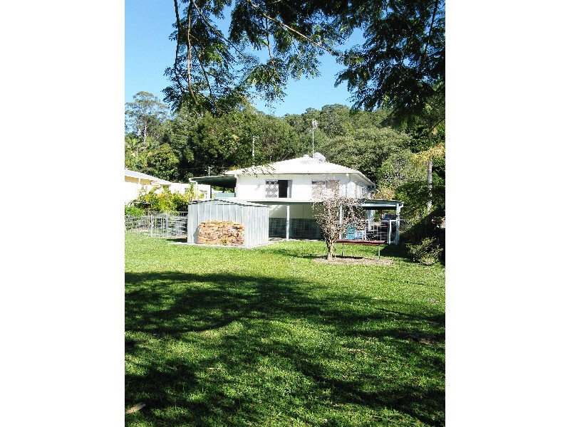 10 Cudgera Creek Road, Burringbar NSW 2483