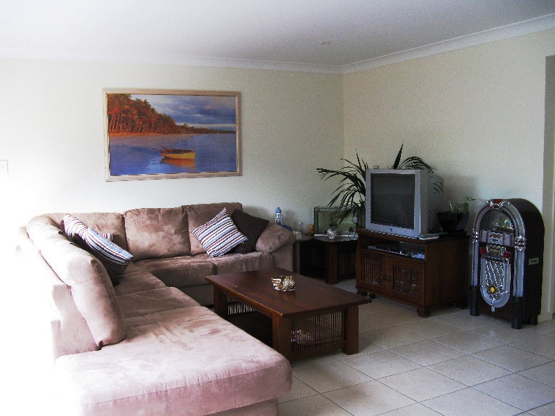 3 Dugun Court, Ocean Shores NSW 2483