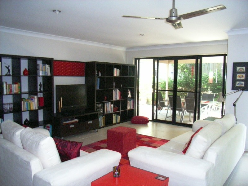 1/1 Durroon Court, Ocean Shores NSW 2483