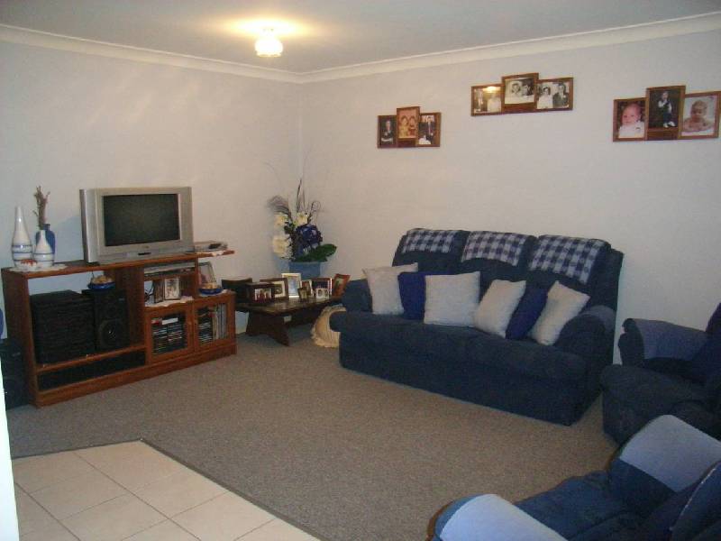 1 Eloura Court, Ocean Shores NSW 2483