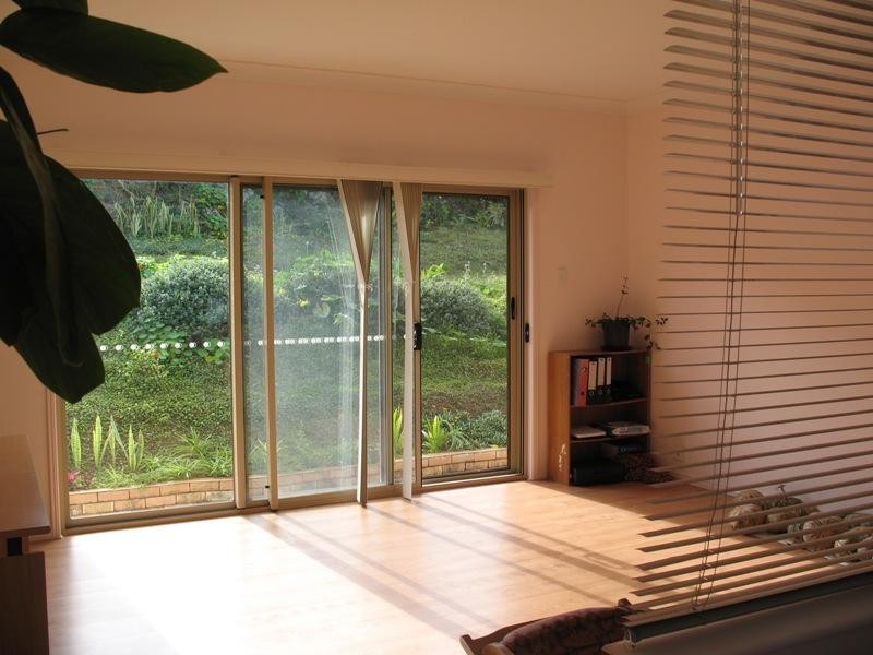 18 Goondooloo Drive, Ocean Shores NSW 2483